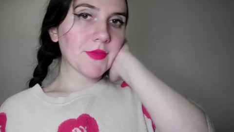 Isabella online show from January 2025 09:27:01 AM