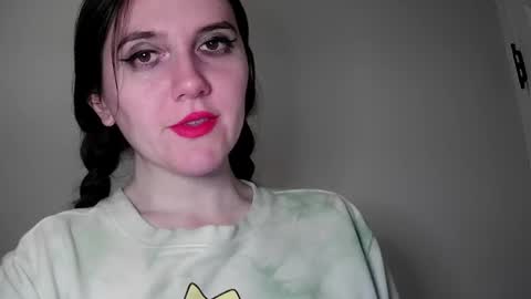 Isabella online show from January 2025 01:56:02 AM