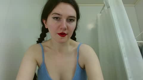 Isabella online show from March 2026 12:06:01 AM