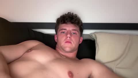 bigbootyburger1 online show from February 2026 07:34:02 AM