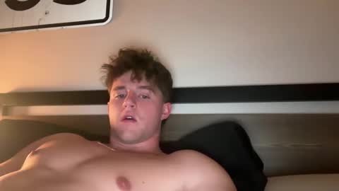 bigbootyburger1 online show from February 2026 10:00:01 PM