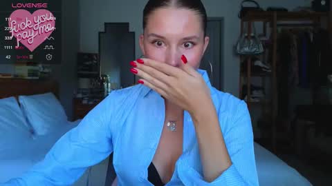    online show from November 2025 06:46:02 AM