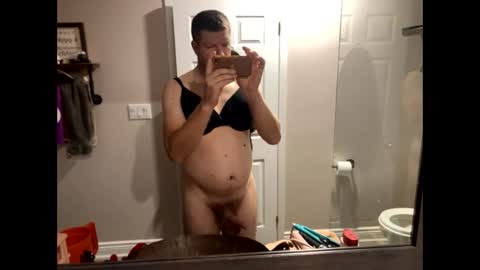 Snapshot of bigcam3cummins chatting on December 2024 03:52:01 AM bigcam3cummins online show from December 2024 03:52:01 AM