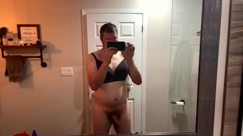 Snapshot of bigcam3cummins chatting on February 2025 03:00:02 AM bigcam3cummins online show from February 2025 03:00:02 AM