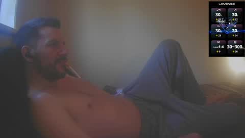 Jon - Im Straight online show from June 2026 09:32:02 PM