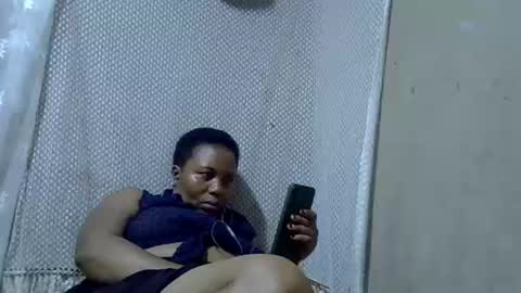 bigclit_wethairypus online show from June 2026 10:08:01 PM