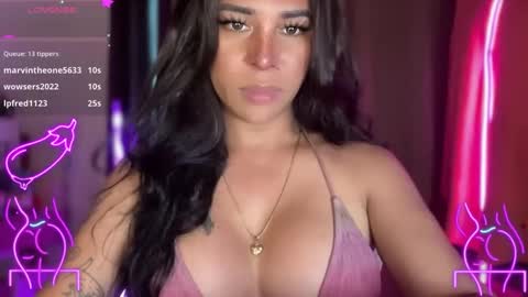 queen amanda online show from November 2025 05:50:01 AM