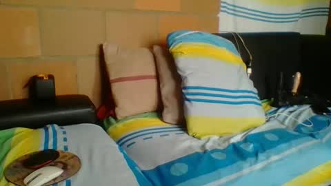 Snapshot of bigcocknigga25 chatting on December 2025 04:23:01 PM alexis online show from December 2025 04:23:01 PM