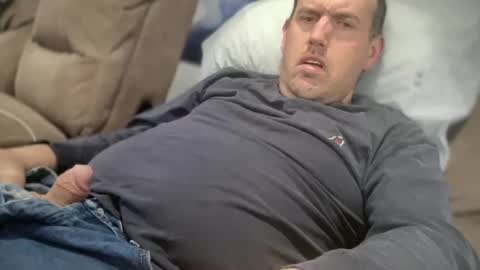 bigcocksuckingslut online show from March 2025 06:16:01 PM