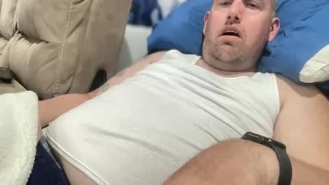 bigcocksuckingslut online show from April 2026 12:57:01 AM