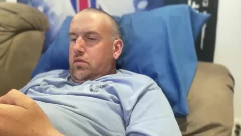bigcocksuckingslut online show from May 2026 01:03:01 AM