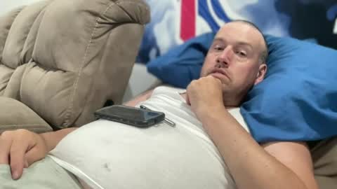 bigcocksuckingslut online show from June 2026 05:15:01 PM