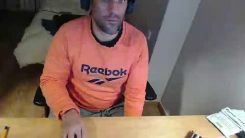 Snapshot of bigcok35spain chatting on December 2024 08:26:02 PM bigcok35spain online show from December 2024 08:26:02 PM