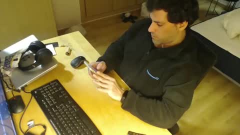 Snapshot of bigcok35spain chatting on January 2025 06:06:01 PM bigcok35spain online show from January 2025 06:06:01 PM