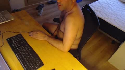 bigcok35spain online show from May 2026 07:26:02 PM