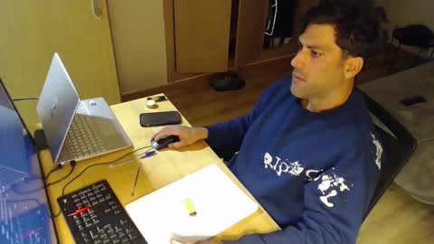 bigcokk34 online show from October 2025 06:42:01 PM