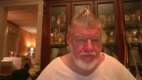 BigDaddyBear online show from June 2026 02:33:02 AM