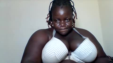 Snapshot of bigdarkass chatting on February 2025 12:19:02 AM VIOLET online show from February 2025 12:19:02 AM