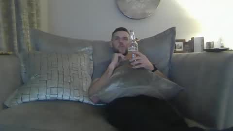 bigdickbrit1992 online show from February 2026 10:22:01 PM