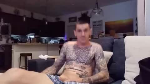 Can you make me cum online show from January 2026 01:35:02 PM