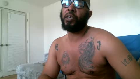 Snapshot of bigdickjimmywill chatting on February 2025 09:35:02 PM CAJEinc online show from February 2025 09:35:02 PM