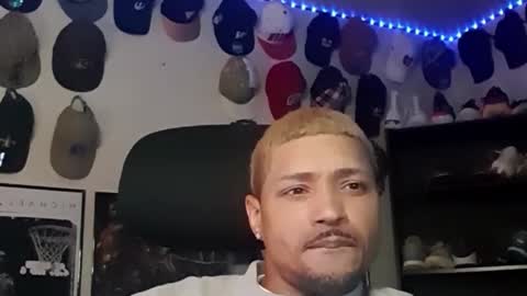 QuietboyWill online show from September 2025 07:53:01 AM