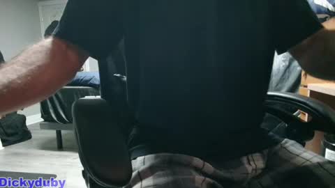 Snapshot of bigdickyduby chatting on November 2025 01:38:02 AM George Forest Dickyduby on all Socials online show from November 2025 01:38:02 AM