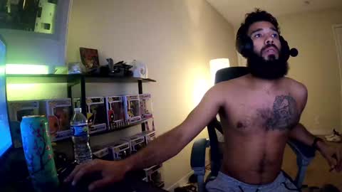 Snapshot of bigdizzy9 chatting on January 2025 11:21:01 PM bigdizzy9 online show from January 2025 11:21:01 PM