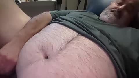 Snapshot of bigfuzzyteddybear chatting on November 2025 06:18:01 PM bigfuzzyteddybear online show from November 2025 06:18:01 PM