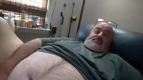 bigfuzzyteddybear online show from June 2026 04:49:01 PM