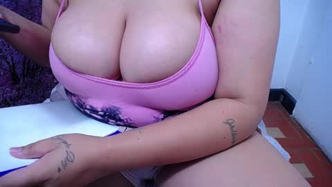  Sunny   online show from September 2025 10:12:01 PM