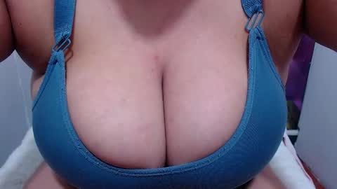  Sunny   online show from June 2026 11:16:02 AM