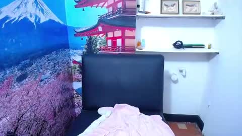  Sunny   online show from June 2026 09:50:01 PM