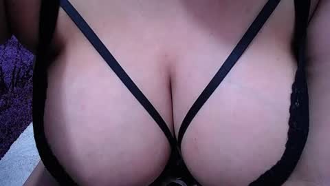  Sunny   online show from June 2026 01:25:02 AM