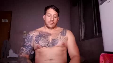 Snapshot of biggeboyy chatting on April 2026 03:15:02 AM biggeboyy online show from April 2026 03:15:02 AM