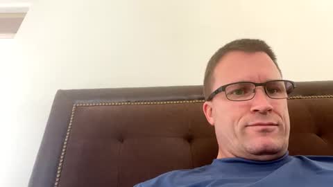 bigger22332233 online show from December 2024 06:26:02 PM