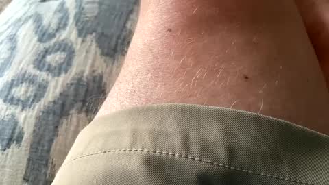 bigger22332233 online show from September 2025 06:19:02 PM