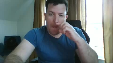 Snapshot of biggestballsonchatu chatting on December 2025 07:53:02 PM BiggestBallsOnChatr online show from December 2025 07:53:02 PM