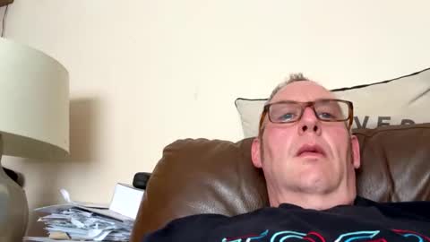 biggloves4bighands online show from May 2026 04:37:01 PM