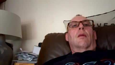 biggloves4bighands online show from May 2026 04:26:04 PM