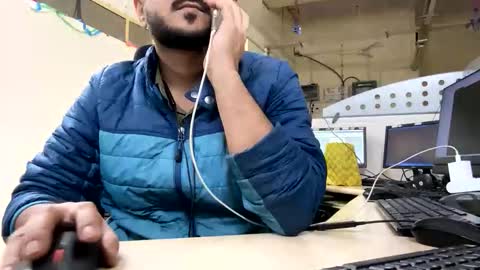 Snapshot of bighandsomesatisfy chatting on November 2025 04:52:01 PM bighandsomesatisfy online show from November 2025 04:52:01 PM