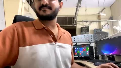 Snapshot of bighandsomesatisfy chatting on December 2025 05:19:02 PM bighandsomesatisfy online show from December 2025 05:19:02 PM