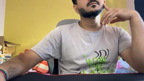 Snapshot of bighandsomesatisfy chatting on February 2026 07:49:01 AM bighandsomesatisfy online show from February 2026 07:49:01 AM