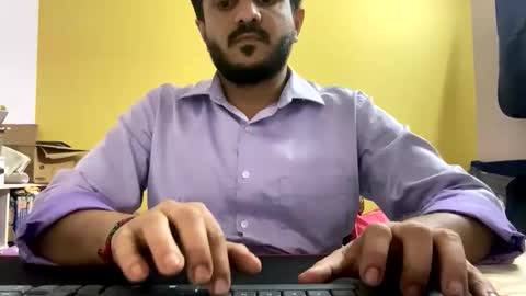 Snapshot of bighandsomesatisfy chatting on February 2026 04:25:02 PM bighandsomesatisfy online show from February 2026 04:25:02 PM