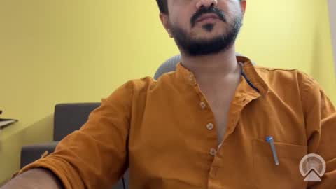 bighandsomesatisfy online show from June 2026 04:16:02 PM