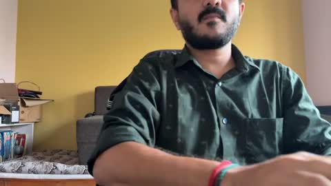 bighandsomesatisfy online show from July 2026 12:47:01 PM