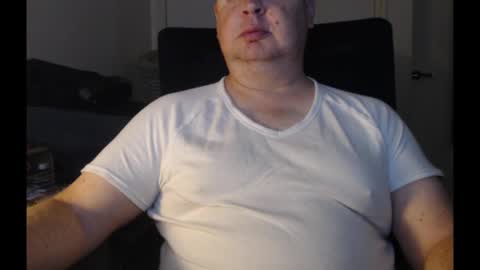 Snapshot of bighorn1981 chatting on February 2025 10:14:02 PM bighorn1981 online show from February 2025 10:14:02 PM