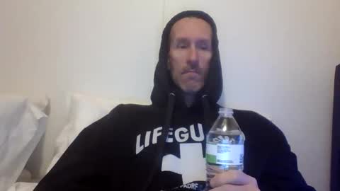 Snapshot of bighugemouthful chatting on November 2025 04:40:02 PM Chaz online show from November 2025 04:40:02 PM