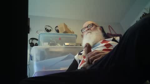 Snapshot of bigjeff01 chatting on April 2026 08:15:01 PM bigjeff01 online show from April 2026 08:15:01 PM