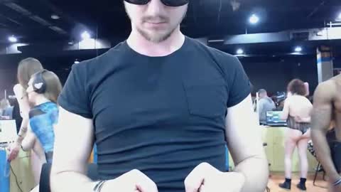 Johnny D Good online show from April 2026 12:48:01 AM